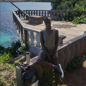 Meet your Posher, Althea